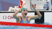 Kình ngư Tatjana Schroenmaker phá kỷ lục thế giới ở nội dung 200m ếch.