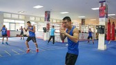 Võ sĩ Nguyễn Văn Đương cùng đội tuyển quyền Anh quốc gia tích cực tập luyện tại Trung tâm Huấn luyện Thể thao Quốc gia TPHCM. Ảnh: DŨNG PHƯƠNG