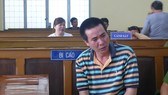 Chồng tưới xăng đốt vợ vì nghi ngoại tình