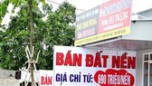 Thời gian qua, đất nền Phú Quốc được rao bán tràn lan. Ảnh: NGUYỄN SINH
