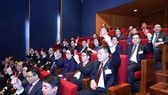 Thông qua số lượng Ủy viên Ban Chấp hành Trung ương Đảng khoá XIII là 200 đồng chí