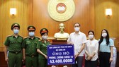 Nhiều tập thể, cá nhân ủng hộ phòng chống Covid-19