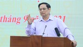 Thủ tướng: Vừa chống dịch, vừa phải phát triển, không thể khác được 
