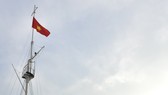 Lễ chào cờ tại Cột cờ Thủ Ngữ. Ảnh: VIỆT DŨNG