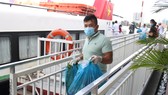 25 tấn rau, củ, quả của Pacific Foods hỗ trợ đã được vận chuyển bằng tàu cao tốc tới TPHCM