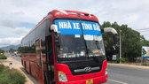 Phát hiện 5 người Trung Quốc nhập cảnh trái phép trốn trong thùng carton trên xe khách