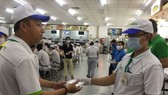 Businesses are grappling with human resource problem for post-Covid-19 when the Covid-19 has caused significant damaging impact on enterprises (Photo: SGGP)