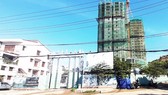 An social apartment for low-income earners is being built in Binh Dinh Province (Photo: SGGP)