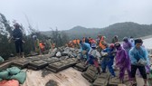 Ha Tinh Province’s 40-meter sea dyke section breached