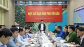 Deputy Prime Minister Trinh Dinh Dung speaks at the meeting. (Photo: Pham Ngoc Ha)