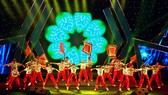 Hùng thiêng đất Việt của nhóm D1 Official. Ảnh: THÚY BÌNH
