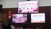 Các đại biểu dự cắt băng lễ khai trương