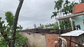 Quảng Ngãi: Lốc xoáy tốc mái, hư hỏng khoảng 48 nhà dân