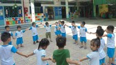 Băn khoăn về thí điểm lắp camera lớp học