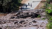 Nguy cơ vỡ thêm đập bùn thải tại Brazil