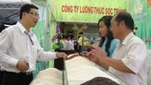 Đường dài của gạo Việt