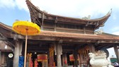 Đền thờ vua Mai Hắc Đế. Ảnh: DƯƠNG QUANG