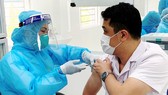 Hoàn thành tiêm mũi 2 giai đoạn 2 vaccine Nano Covax