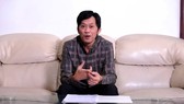 Chờ một lời xin lỗi...