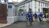 Các đoàn viên, thanh niên Đoàn khối Dân - Chính - Đảng TPHCM đạp xe về với địa chỉ đỏ cách mạng Xuân Mậu Thân