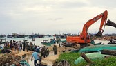 Bão số 1 đánh chìm nhiều tàu cá ở Thổ Châu