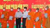 Sóc Trăng họp mặt mừng lễ Sene Dolta của đồng bào Khmer