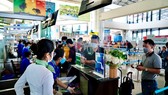 Tặng 500 vé máy bay cho người lao động về quê ăn tết