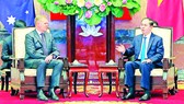 Chủ tịch nước Trần Đại Quang tiếp Chủ tịch Hạ viện Australia Tony Smith đang thăm chính thức Việt Nam
