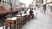 Khách du lịch vắng bóng tại Italy vì dịch Covid-19