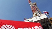 Venezuela: Bắt 10 quan chức dầu khí đánh cắp nhiên liệu