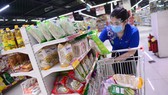 Hàng nhãn riêng ghi điểm mùa dịch