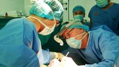 Lần đầu tiên Việt Nam ghép phổi thành công từ người cho chết não