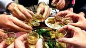 Hà Nội nghiêm cấm biếu, tặng quà tết cho cấp trên