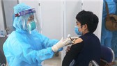 Sáng 10-3: Không có ca mắc mới, chỉ có 5 người phải theo dõi tại bệnh viện sau tiêm vaccine Covid-19