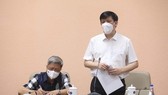 Thứ trưởng Nguyễn Trường Sơn và đoàn công tác thực hiện cách ly đúng quy định