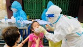 Không bắt buộc lấy mẫu xét nghiệm Covid-19 với trẻ dưới 12 tuổi