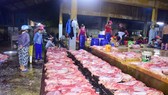 Chủ tịch UBND tỉnh Thừa Thiên – Huế kiểm tra chốt kiểm dịch lúc nửa đêm