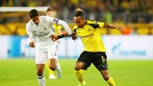 Real (trắng) sẽ gặp khó trước Dortmund. Ảnh: Getty Images