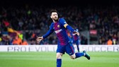 Messi cân bằng kỷ lục Ronaldinho và “hâm nóng” cuộc đua Chiếc giày vàng châu Âu. Ảnh: Getty Images