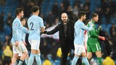 HLV Guardiola cần sốc lại tinh thần cho các học trò. Ảnh: Getty Images