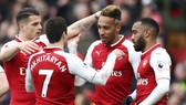 Pierre-Emerick Aubameyang (giữa) và Alexandre Lacazette (phải) là 2 cầu thủ mà HLV Luis Enrique quyết giữ lại nếu được chọn. Ảnh: Getty Images
