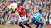 Paul Pogba (trái) thường xuyên chơi tốt trong vài trận gần đây. Ảnh: Getty Images