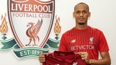 Liverpool đã “phát pháo lệnh” bằng thương vụ Fabinho.
