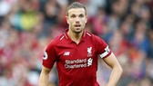 Jordan Henderson sẵn sàng cam kết trọn đời với Liverpool. Ảnh: Getty Images