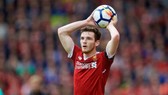 Andrew Robertson đã cải thiện nhiều về khả năng ném biên. Ảnh: thisisanfield.com