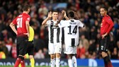 Cristiano Ronaldo mừng chiến thắng cùng đội bóng mới. Ảnh: Getty Images