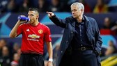 Alexis Sanchez khẳng định luôn tôn trọng Jose Mourinho. Ảnh: Getty Images