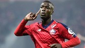 Nếu thành công có Nicolas Pepe, đó là bổ sung tuyệt vời cho Arsenal. Ảnh: Getty Images
