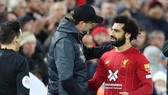 HLV Jurgen Klopp đang phải lo lắng về thể trạng của Mohamed Salah. Ảnh: Getty Images