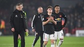 HLV Ole Gunnar Solskjaer và các học trò nhận thêm một kết quả thất vọng. Ảnh: Getty Images